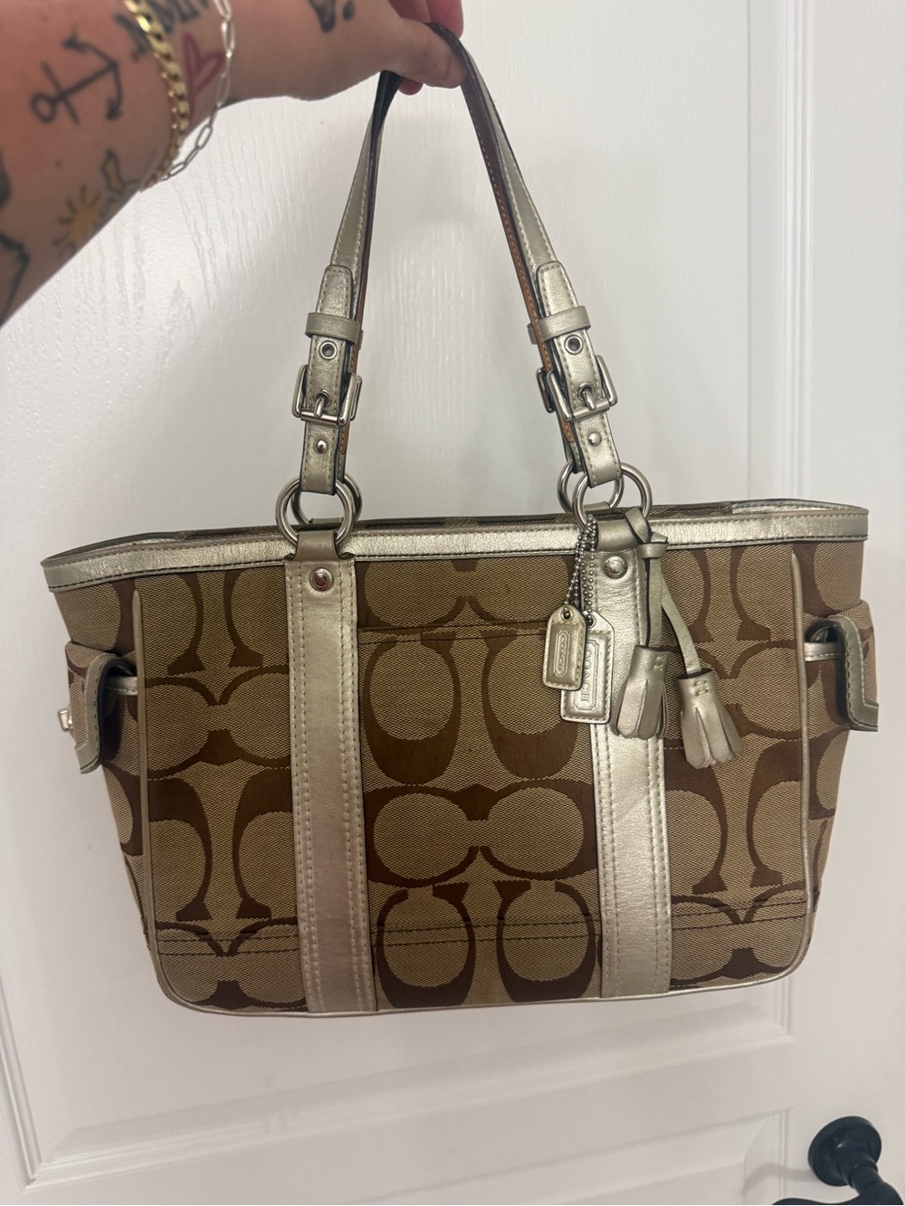 Vintage Y2K Coach Signature Canvas Tote with Gold Trim - Brown/Gold